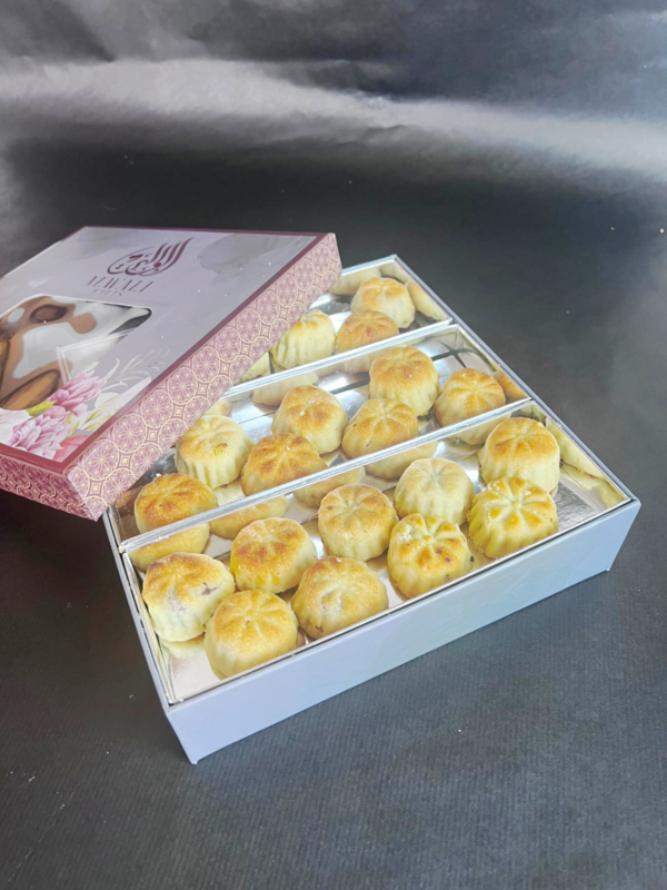 Maamoul with Dates