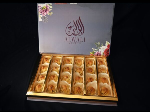 Maamoul with Pistachios