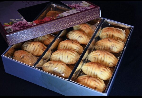 Maamoul with Walnuts